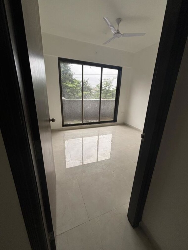 Room, mega-pearl 1 Bedroom 463 Sq.Ft. Apartment In Titwala Thane 10394893