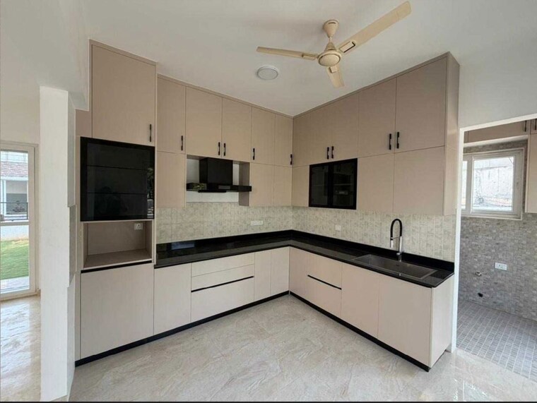 Kitchen, sterling-villa-grande 3 Bedroom 2600 Sq.Ft. Villa In Whitefield Bangalore 10394993