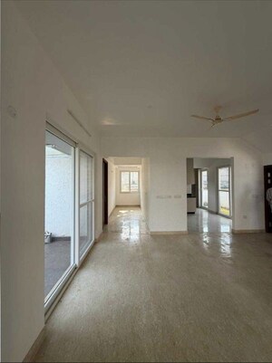 Room in 3 BHK Villa at Sterling Villa Grande, Whitefield – for Rent