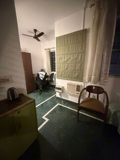 2 BHK + Study Room Builder Floor For Rent in Sector 15