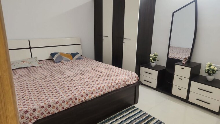 Bedroom, kalpataru-regency-i-ii 2.5 Bedroom 850 Sq.Ft. Apartment In Kalyani Nagar Pune 10395044