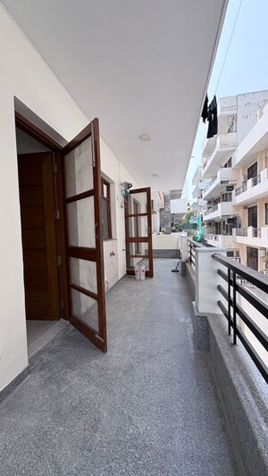 Balcony in 3 BHK Builder Floor at Ansal Plaza Sector-23, Sector 23 – for Rent