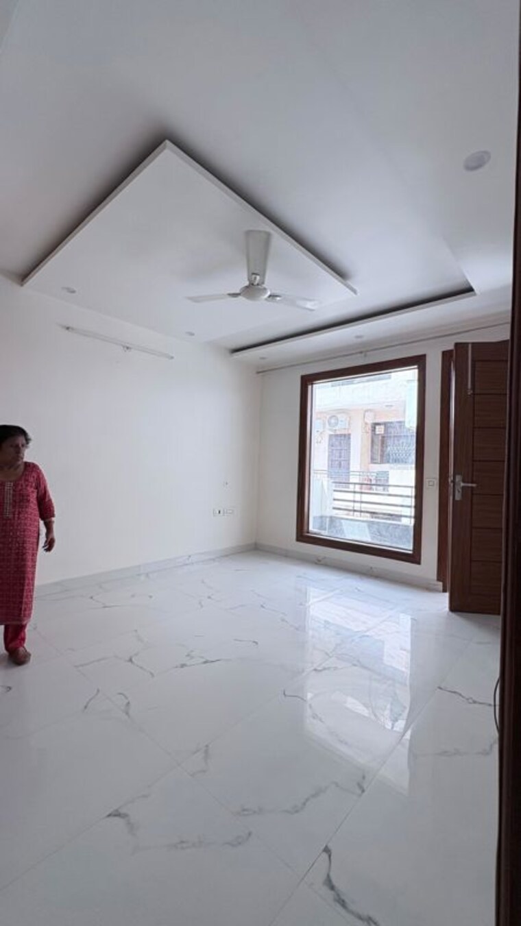 Room, ansal-plaza-sector-23 3 Bedroom 1600 Sq.Ft. Builder Floor In Sector 23 Gurgaon 10395054