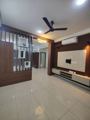Room in 3 BHK Apartment at Prestige Beverly Hills, Kokapet – for Rent