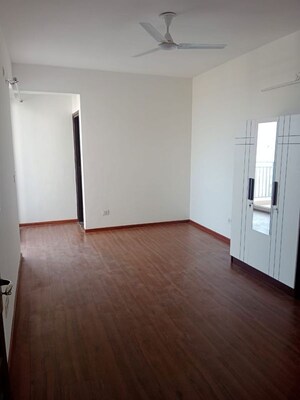 Room in 3 BHK Apartment at 3C Orris Greenopolis, Sector 89 – for Sale