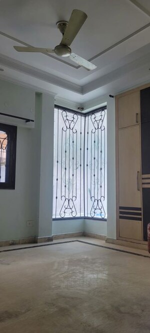 Bathroom in 4 BHK Builder Floor at Sector 50 – for Rent
