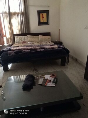 Bedroom in 1 RK Builder Floor at Ansal Plaza Sector-23, Sector 23 – for Rent