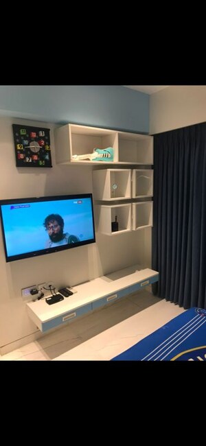Furnished Amenities in 2.5 BHK Apartment at Imperial Heights Goregaon West, Goregaon West – for Rent
