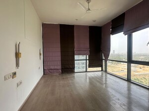 Room in 3 BHK Apartment at Ireo The Grand Arch, Sector 58 – for Sale