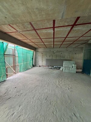 Parking in  Showroom at Goyal Nrupa Square, Borivali West – for Rent