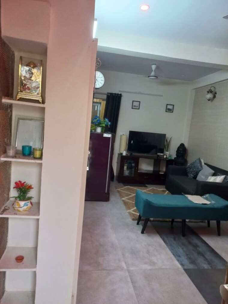 Team Area, ansal-plaza-sector-23 2 Bedroom 1300 Sq.Ft. Builder Floor In Sector 23 Gurgaon 10395226