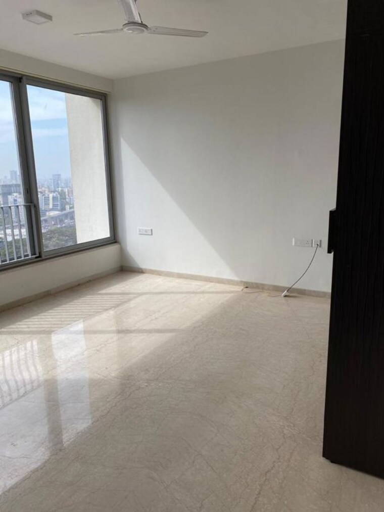 Room, oberoi-realty-esquire 4 Bedroom 2000 Sq.Ft. Apartment In Goregaon East Mumbai 10395249