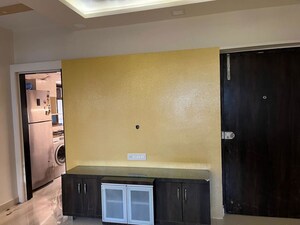 Furnished Amenities in 2 BHK Apartment at Shree Sankalp Sidhi CHS, Kandivali East – for Rent