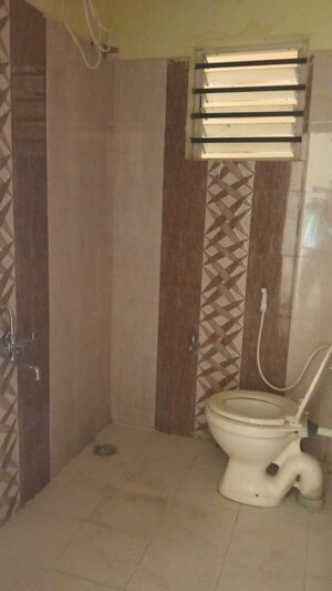 Bathroom in 2 BHK Apartment at Sona Palace, Richmond Town – for Sale