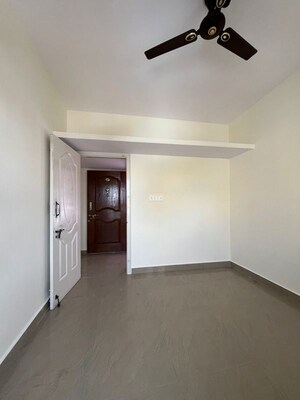 Room in 1.5 BHK Apartment at Indiranagar – for Rent