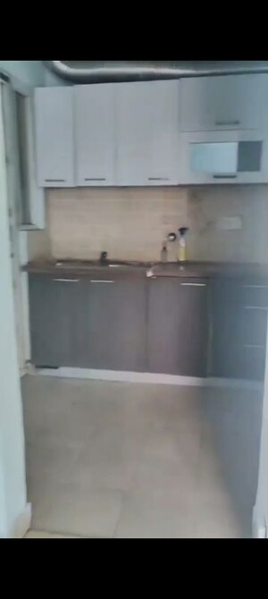 Furnished Amenities in 3 BHK Apartment at Mahagun Moderne, Sector 78 – for Sale