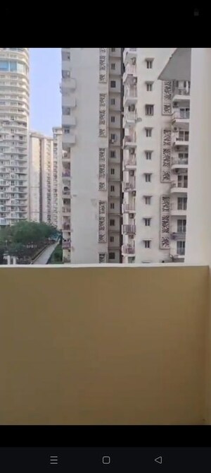 Master Plan in 3 BHK Apartment at Mahagun Moderne, Sector 78 – for Sale