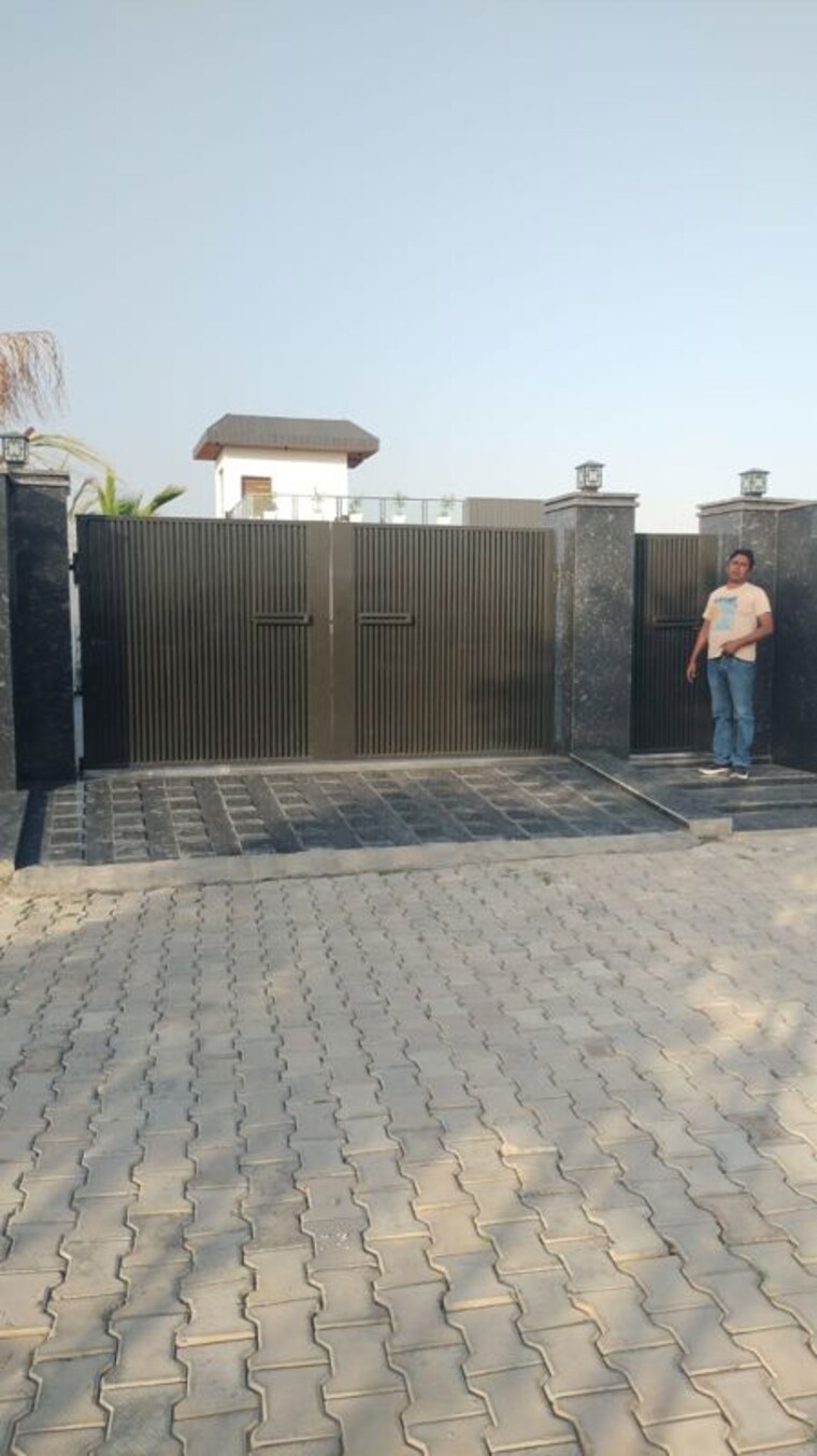 Exterior View, bhanauta  250 Sq.Yd. Plot In Bhanauta Greater Noida 10395314