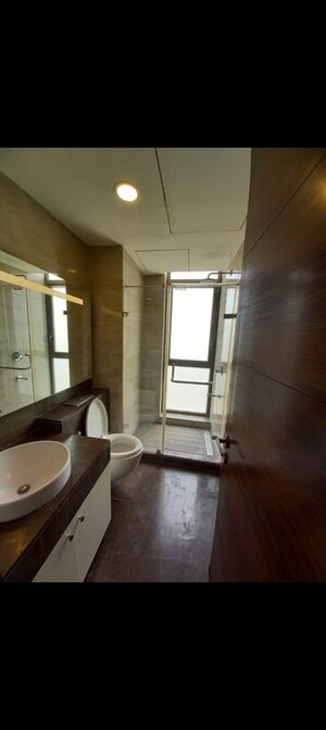 Bathroom in 3 BHK Apartment at M3M Golf Estate, Sector 65 – for Sale