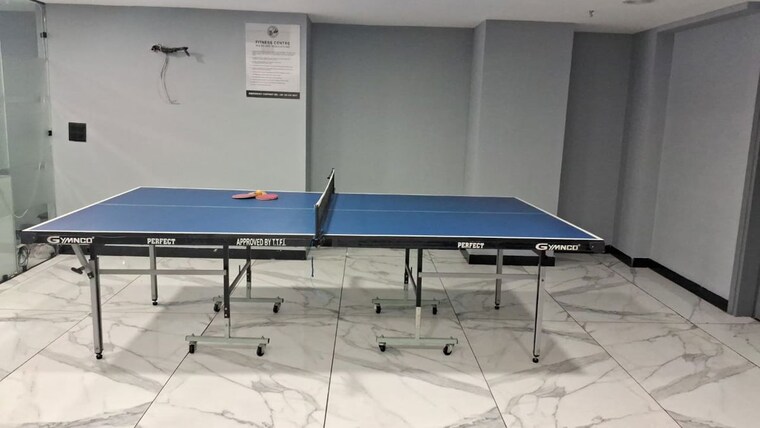 Team Area, dlf-building-10 1 Bedroom 550 Sq.Ft. Apartment In Dlf Phase ii Gurgaon 10395336
