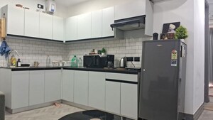 Kitchen in 1 BHK Apartment at DLF Building 10, Dlf Phase ii – for Rent