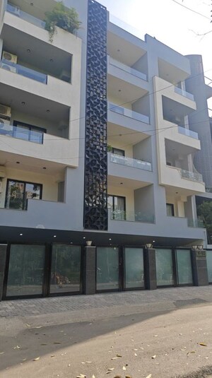 1 BHK Apartment – Exterior View View at DLF Building 10, Dlf Phase ii - for Rent