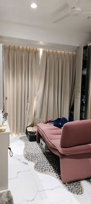 Team Area in 4 BHK Apartment at Lodha Trump Tower, Worli – for Sale