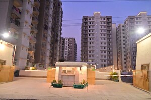 2 BHK Apartment – Exterior View View at Omkar Daffodils, Vrindavan Yojna - for Sale
