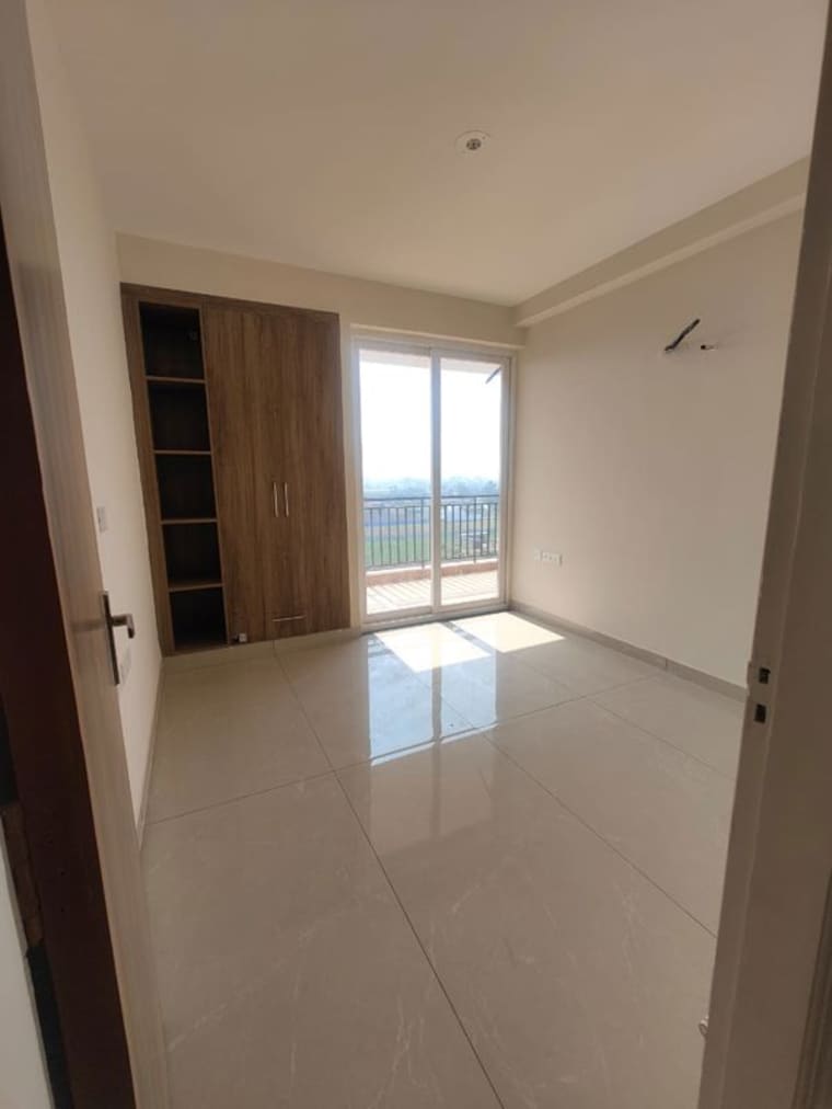 Room, mrs-hi-greens 3 Bedroom 1850 Sq.Ft. Apartment In Kishanpura Zirakpur 10395380