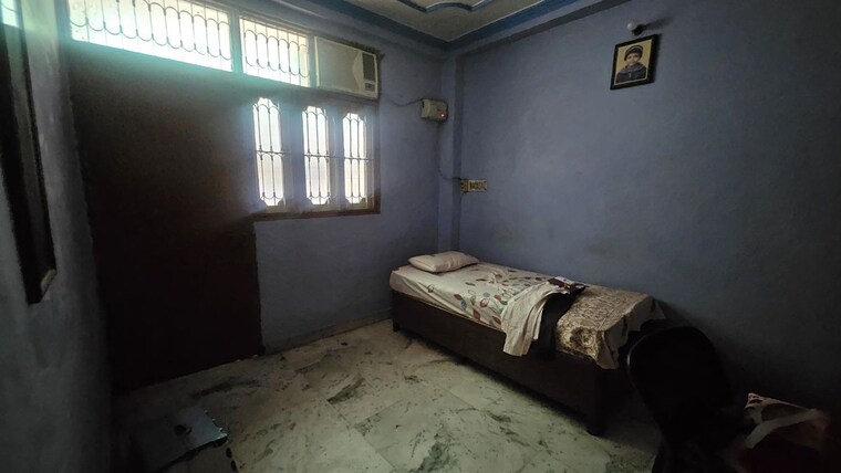 Bedroom, dilshad colony 2 Bedroom 900 Sq.Ft. Apartment In Dilshad Colony Delhi 10395477