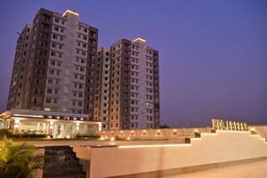 3 BHK Apartment – Exterior View View at Omkar Daffodils, Vrindavan Yojna - for Sale