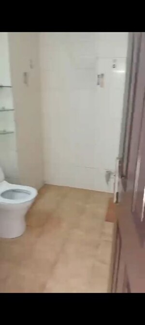 Bathroom in 2.5 BHK Builder Floor at Vaishali Sector 5 – for Sale