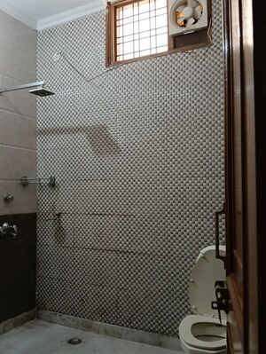 Bathroom in 3 BHK Builder Floor at Patel Nagar – for Rent