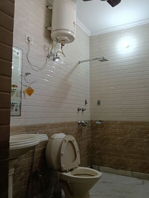 Bathroom in 3 BHK Builder Floor at Patel Nagar – for Rent