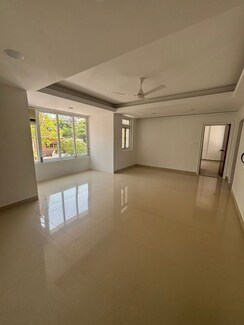 2 BHK Apartment For Sale in Merwanji Tower