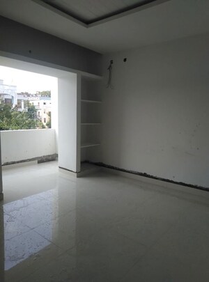 Room in 2 BHK Apartment at Aarthi Residency Saidabad, Saidabad – for Sale