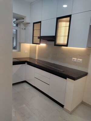 Kitchen in 3.5 BHK Apartment at Signature Global City 81, Sector 81 – for Sale