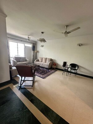 Dining Room in 3.5 BHK Apartment at Bestech Park View City 2, Sector 49 – for Rent