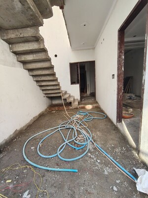 Parking in 3 BHK Independent House at Keshav Nagar – for Sale
