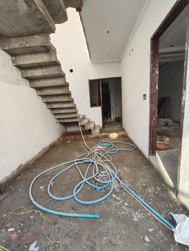 Parking, keshav nagar 3 Bedroom 1450 Sq.Ft. Independent House In Keshav Nagar Lucknow 10395581