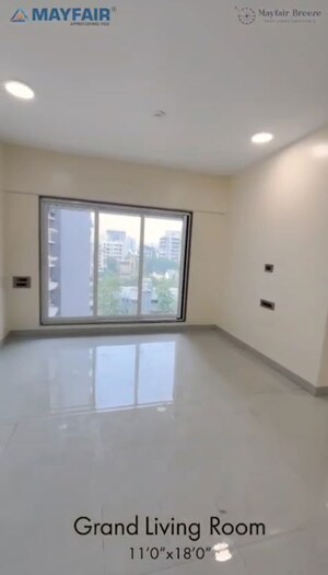 Room in 3 BHK Apartment at Mayfair Breeze, Andheri West – for Sale