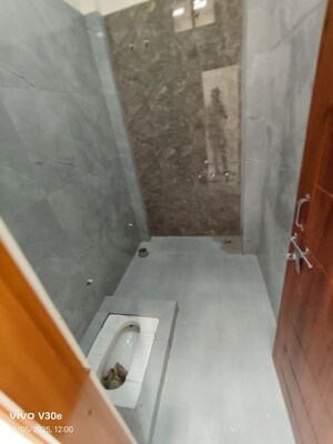 Bathroom in 4 BHK Independent House at Jankipuram Extension – for Sale