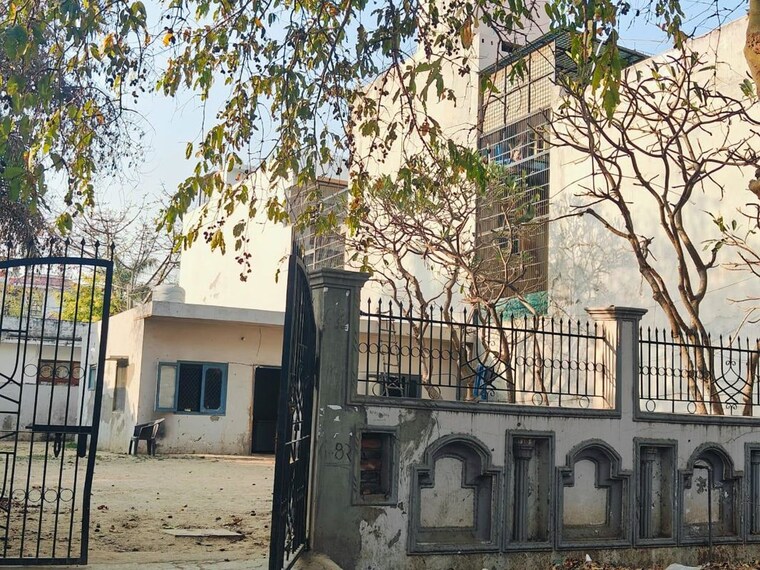 Exterior View, beta ii greater noida  350 Sq.Mt. Plot In Beta Ii Greater Noida Greater Noida 10395618
