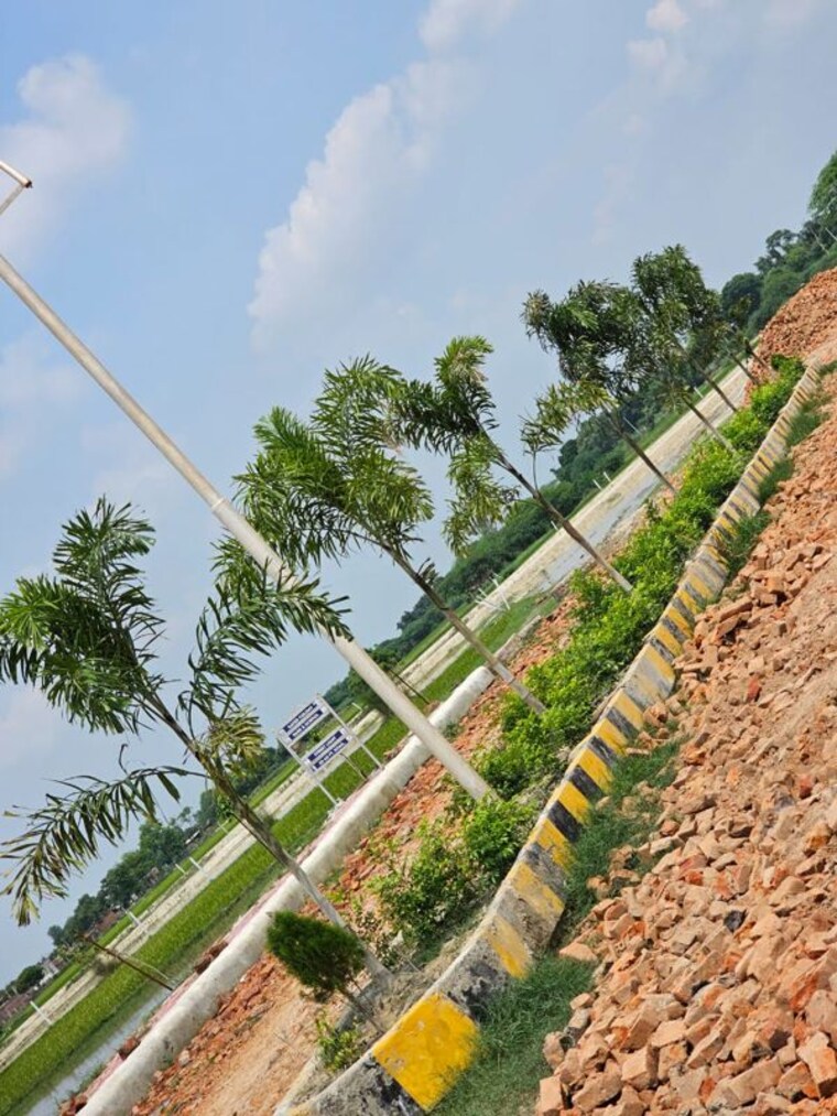Garden, parao  750 Sq.Ft. Plot In Parao Varanasi 10395646