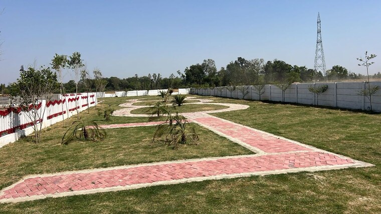 Garden, krishna-iscon-valley  1142 Sq.Ft. Plot In Gosainganj Lucknow 10395668