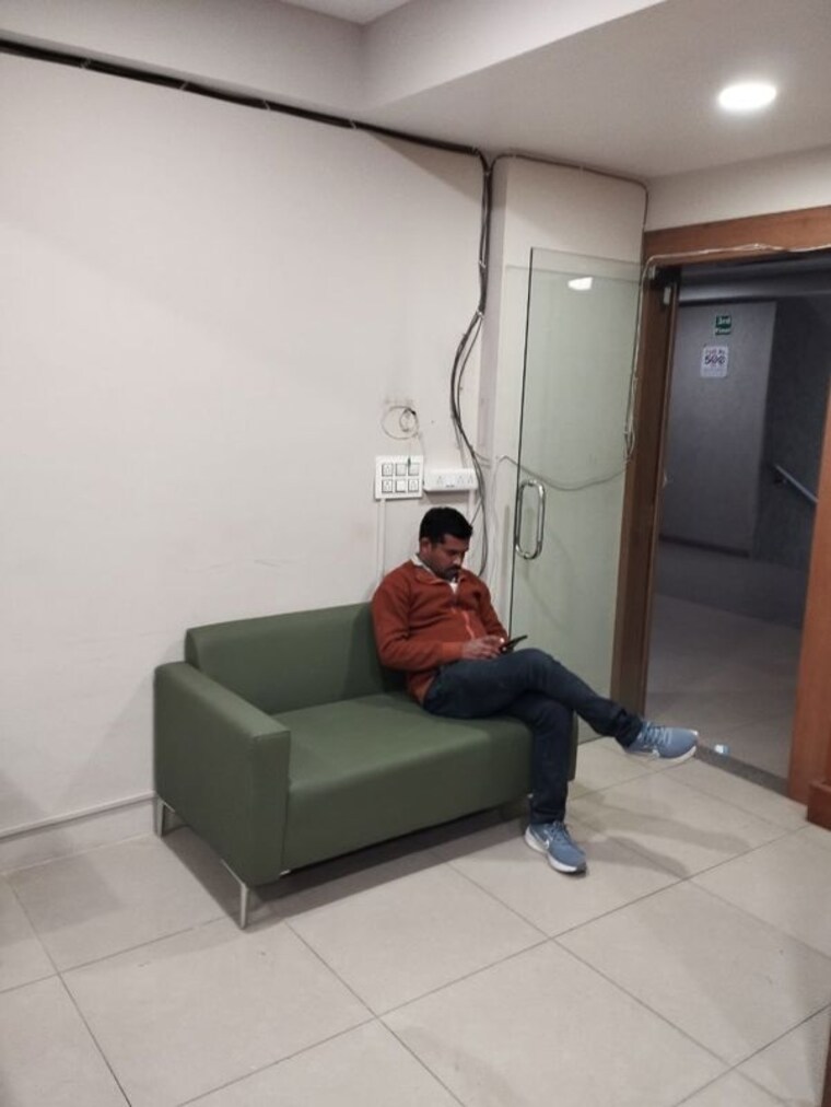 Living Room, goyal-palladium Commercial Office Space 685 Sq.Ft. In Makarba Ahmedabad 10395698