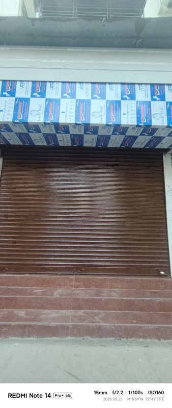 Retail Shop For Rent in Lokhandwala Complex
