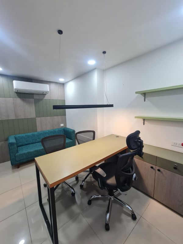 Office Space For Rent in Vastrapur