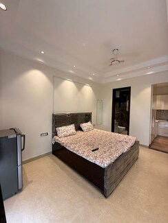 1 BHK Builder Floor For Rent in Sector 47