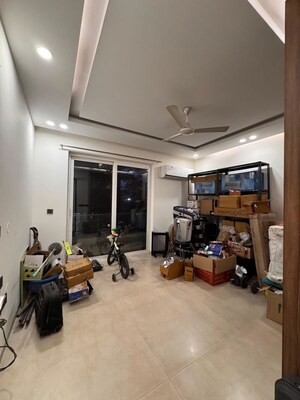 Room in 4 BHK Builder Floor at Emaar Emerald Floors, Sector 65 – for Rent